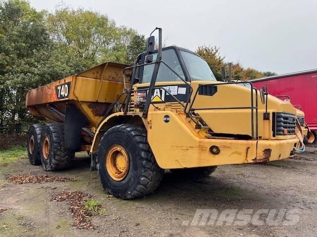CAT 740 Articulated Haulers
