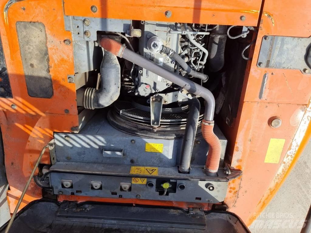 Hitachi ZX 210 LC-3 Crawler excavators