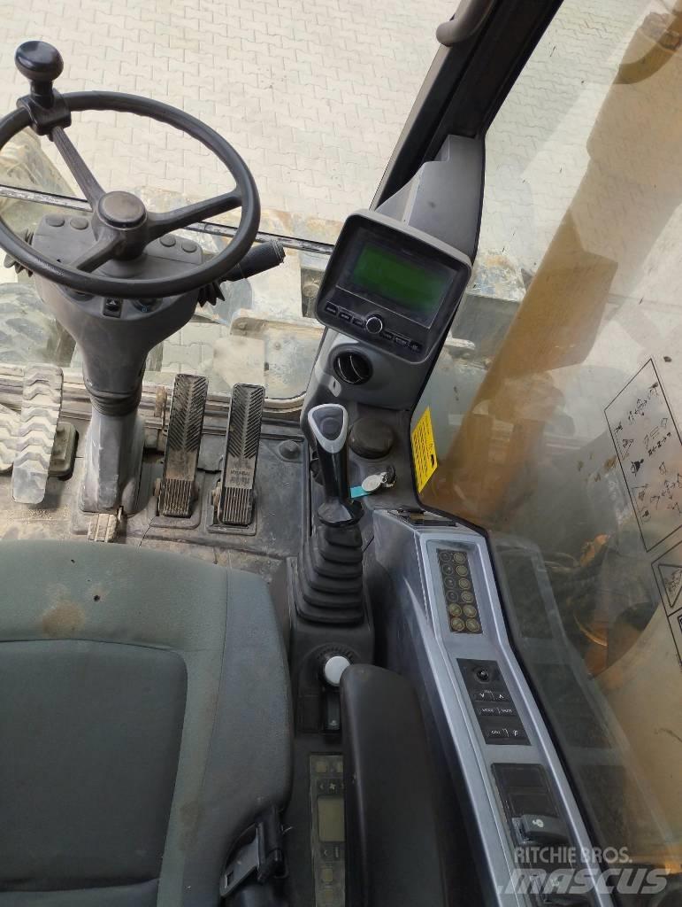 Hyundai 140W Mini excavators  7t - 12t