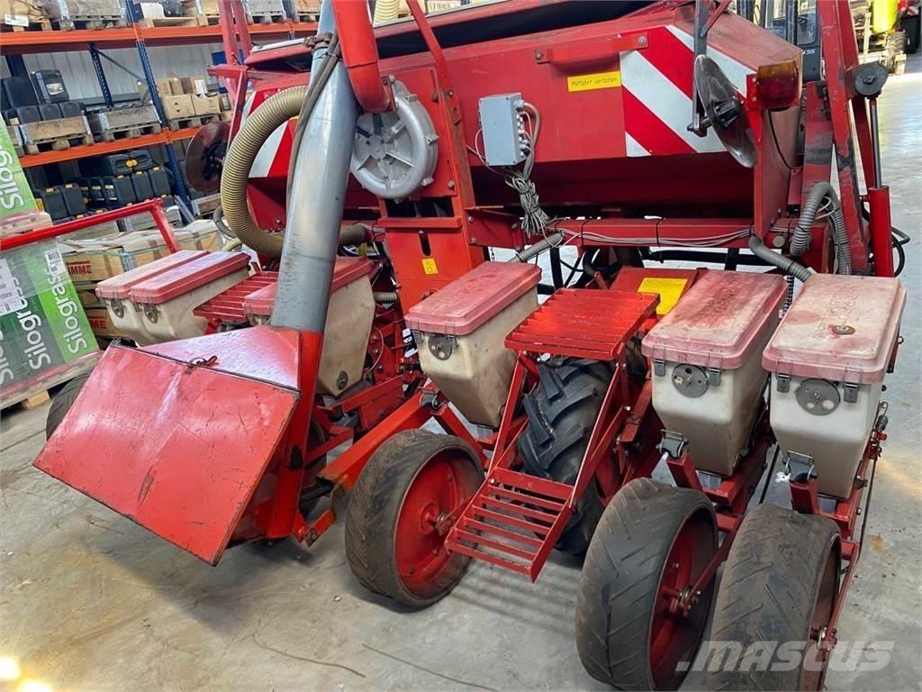 Becker Aeromat 6 T Farm machinery