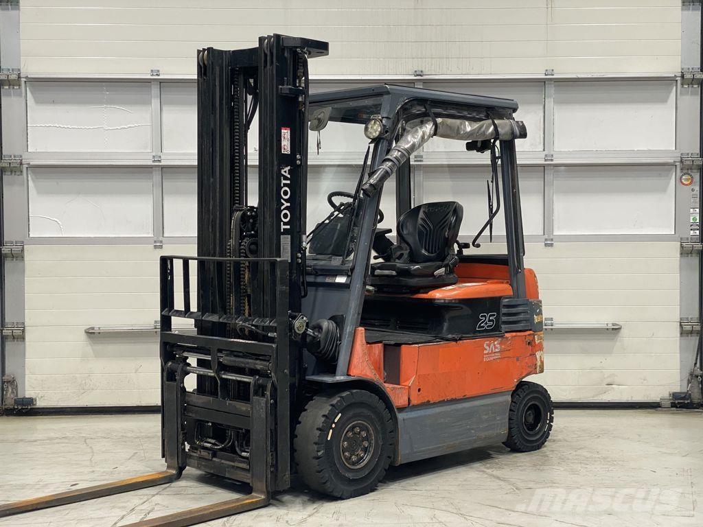 Toyota 7FBMF25 Electric forklift trucks