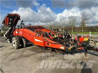 Amac AX 2 Potato harvesters