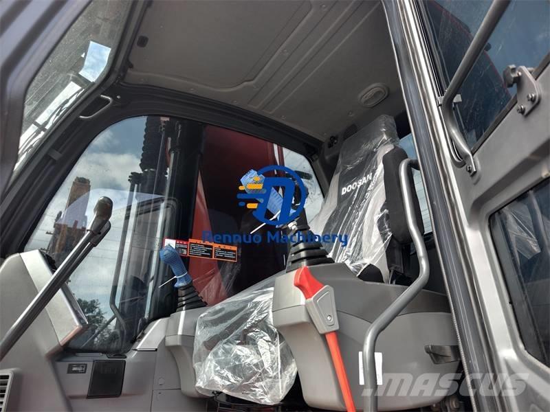 Doosan DX 225 LCA Crawler excavators