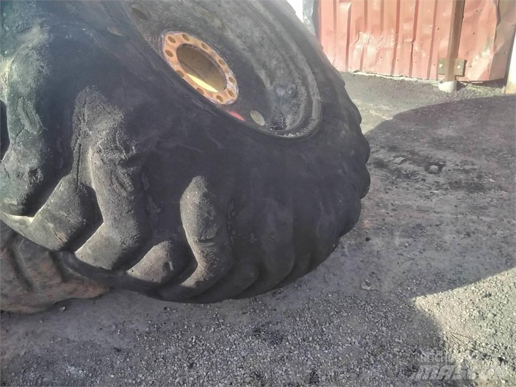 Nokian Els 17,5x25 Tyres, wheels and rims
