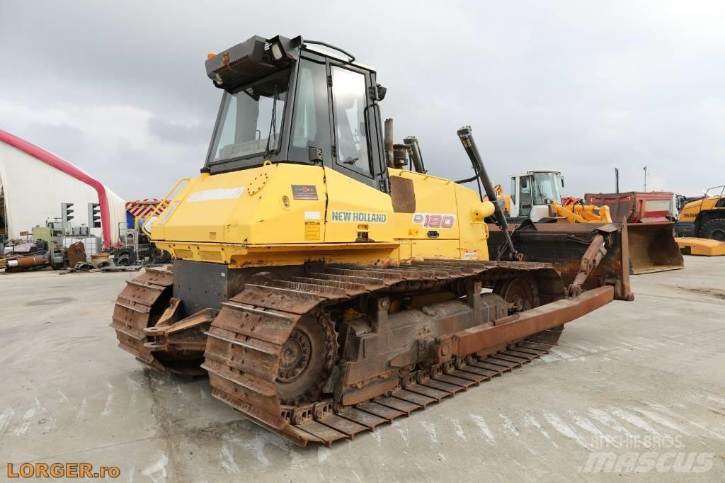 New Holland D 180 Crawler dozers
