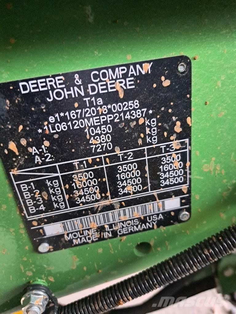 John Deere 6120 M Tractors