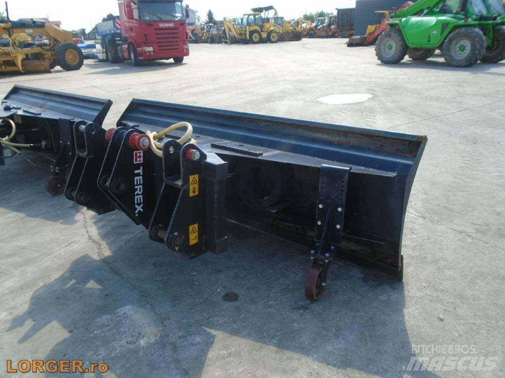 Terex 2640MM Blades