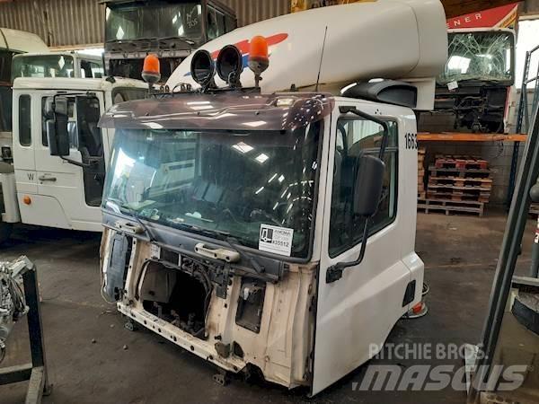 DAF CF75 DAYCAB Cabins and interior