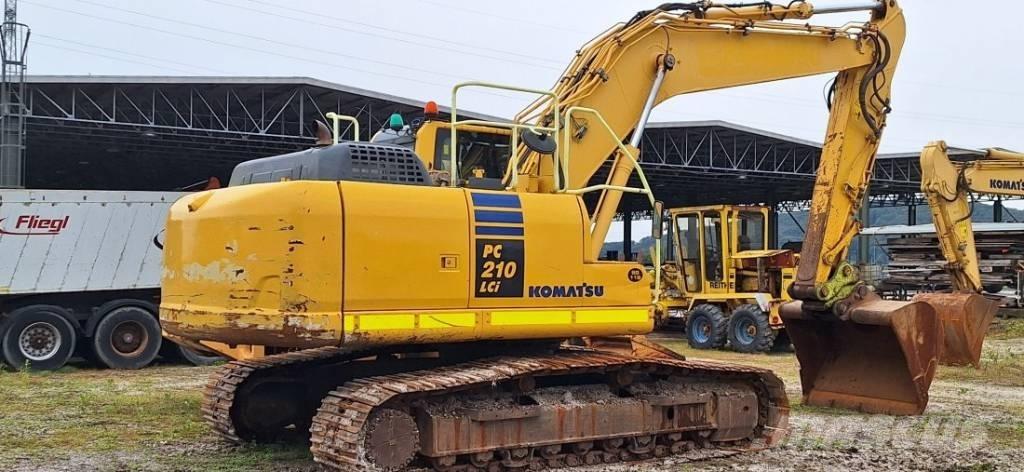 Komatsu PC 210 Crawler excavators