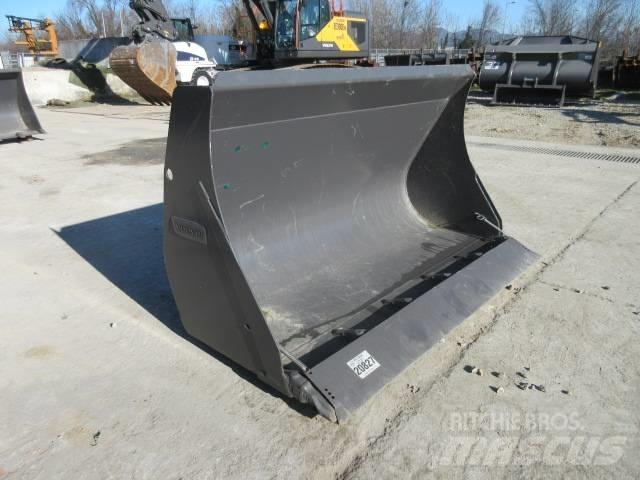 Volvo L20 Buckets