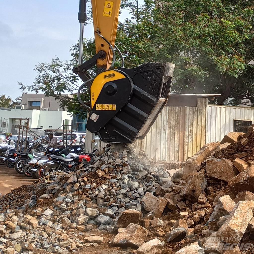 MB Crusher BF90.3 S4 Crushing buckets