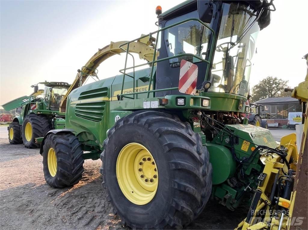John Deere 7750 Forage harvesters