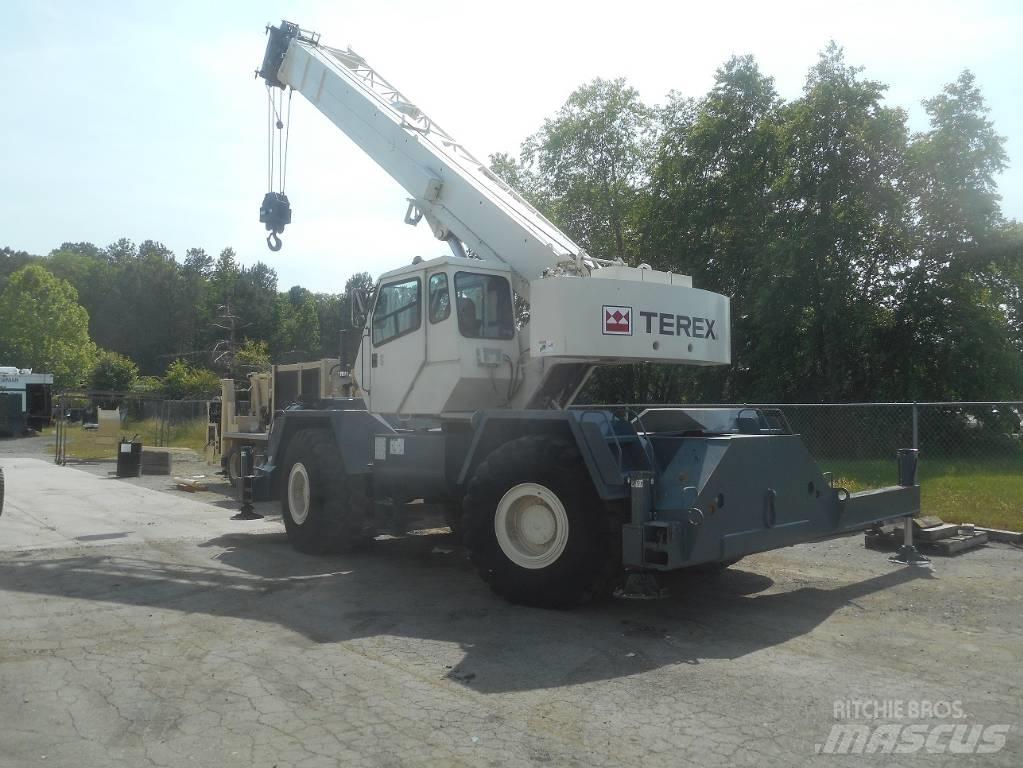 Terex RT 335 All terrain cranes