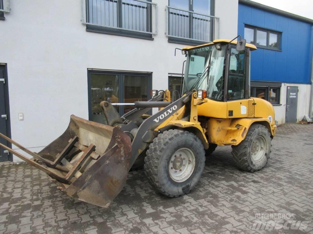 Volvo L 30 B Wheel loaders