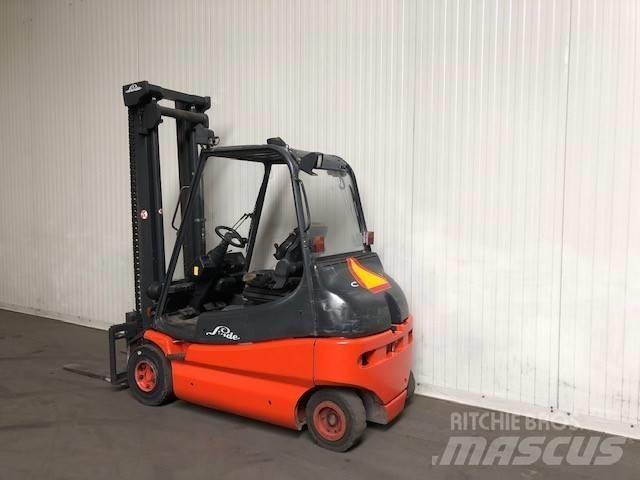 Linde E25-02 Electric forklift trucks