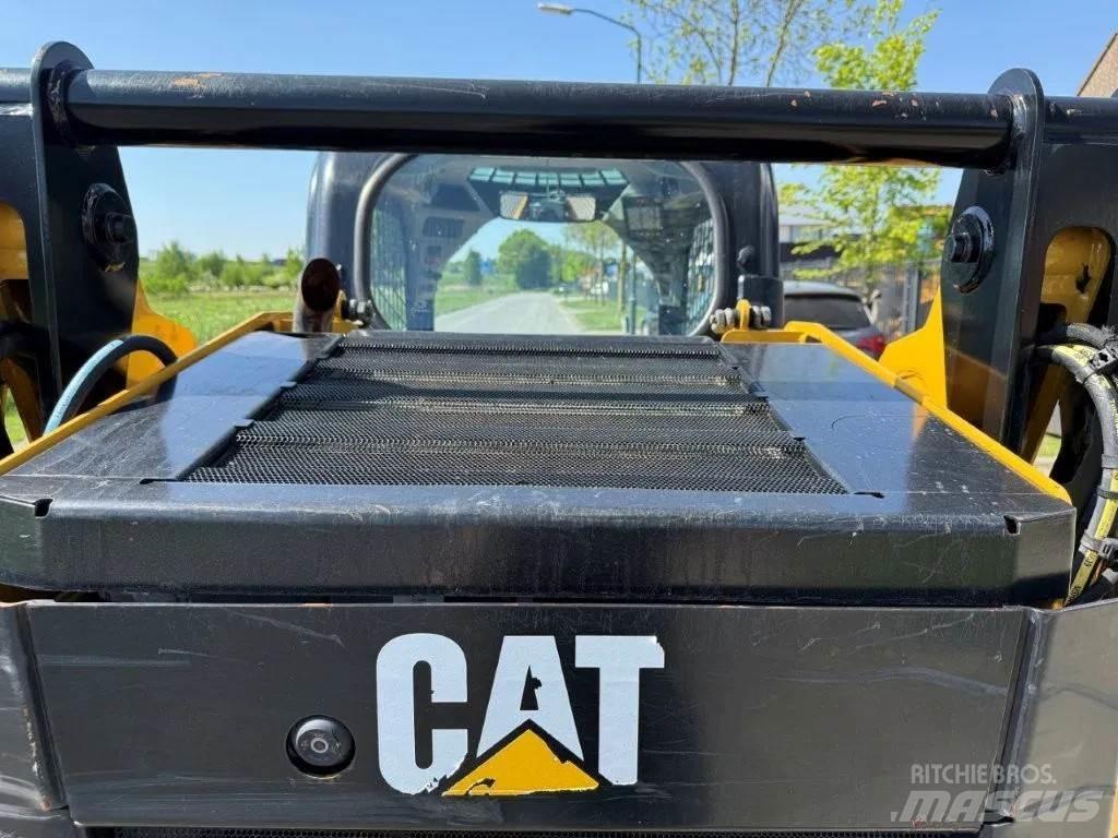 CAT 259D Skid steer loaders