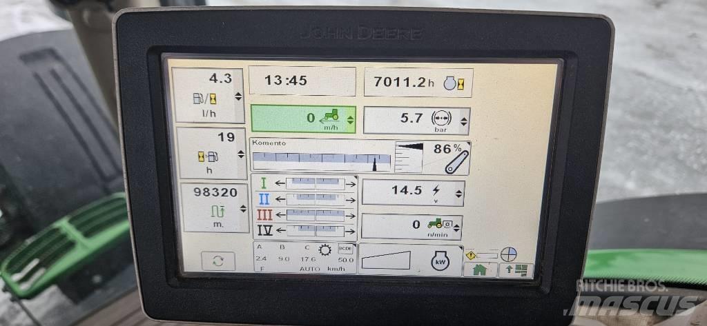 John Deere 7230 R Tractors