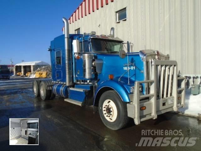 Kenworth W 900 Prime Movers