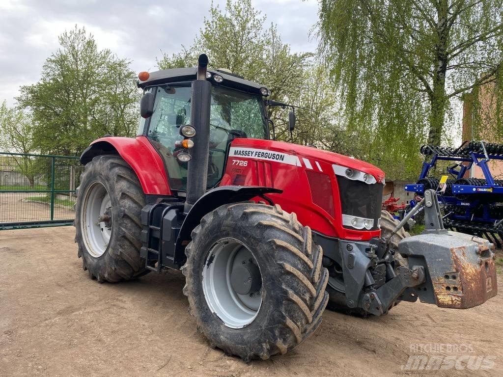 Massey Ferguson 7726 Tractors