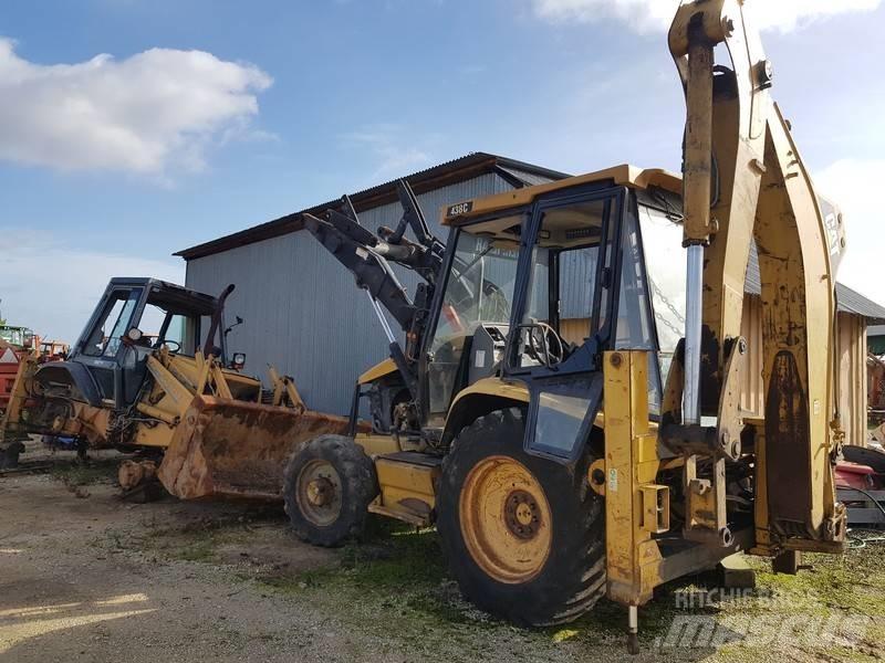 CAT 438C Booms and arms