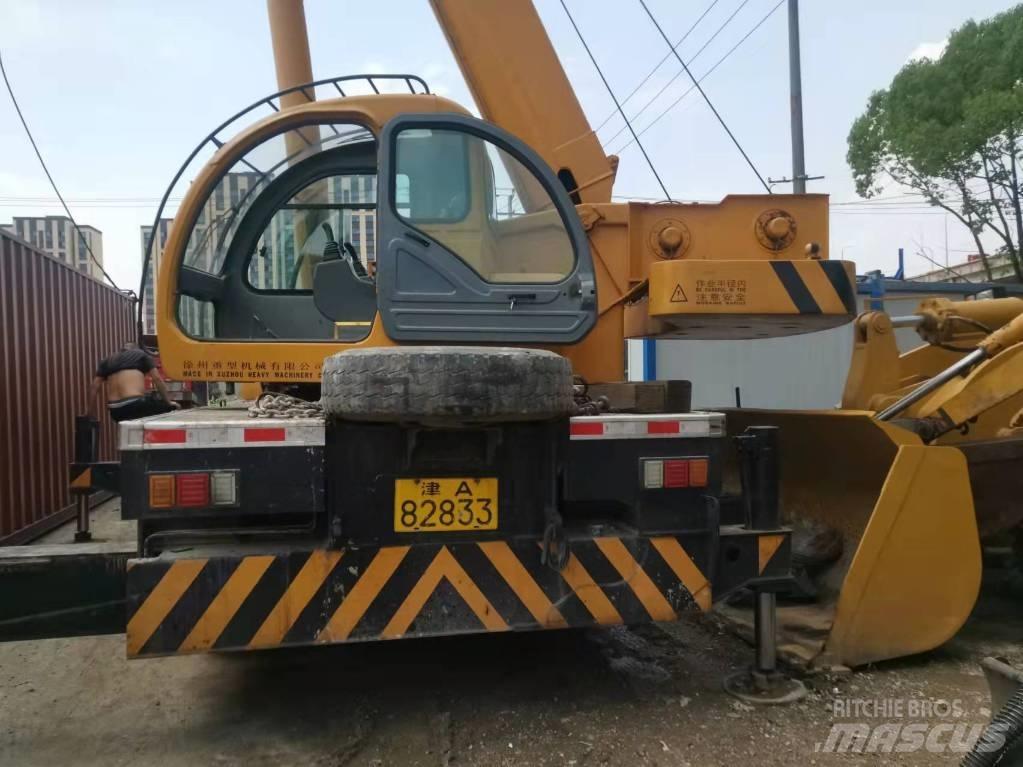 XCMG QY25K All terrain cranes