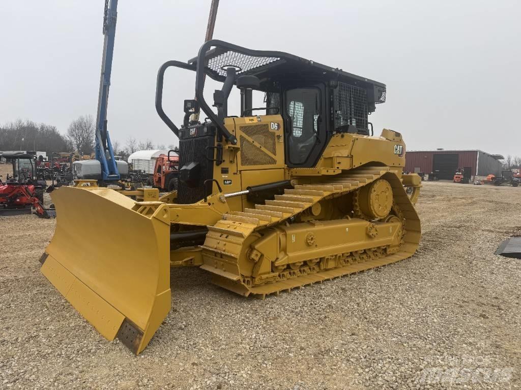 CAT D6 LGP Crawler dozers