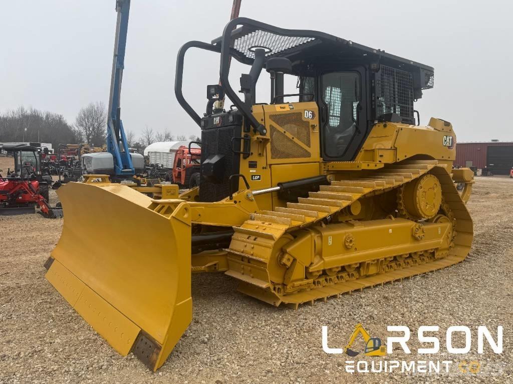 CAT D6 LGP Crawler dozers