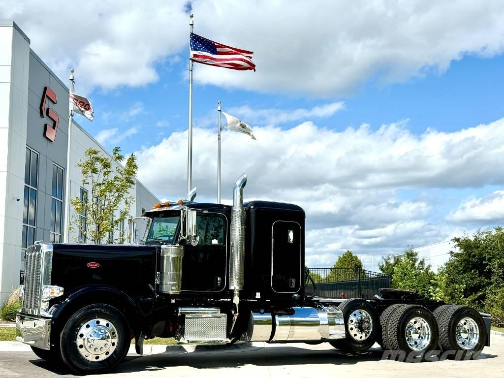 Peterbilt 389 Prime Movers