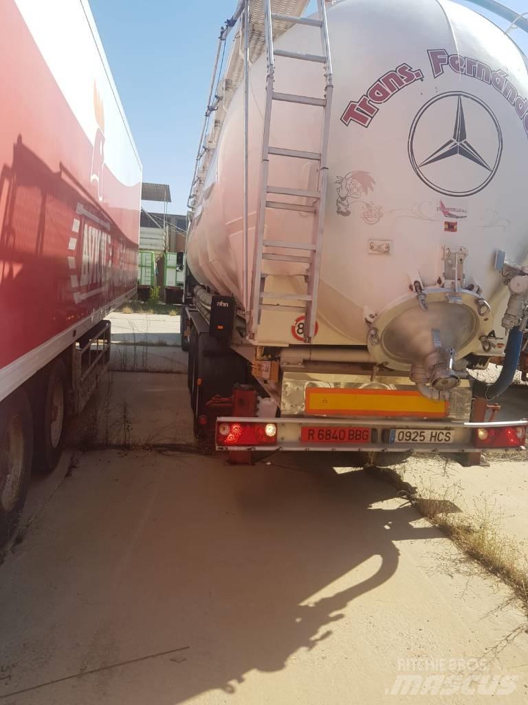 Fruehauf BENALU TC34 Tanker semi-trailers