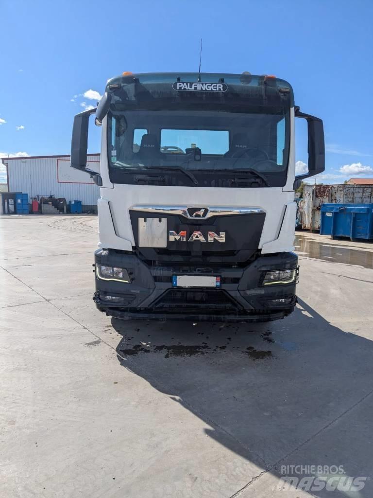 MAN TGS 26.470 Truck mounted platforms