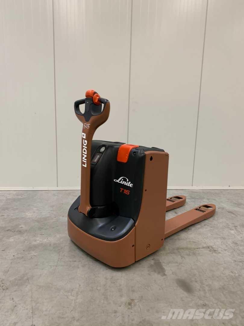 Linde T16 Pedestrian stacker