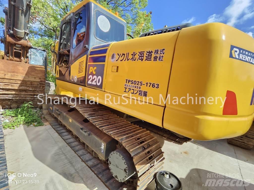 Komatsu 220-7 Crawler excavators