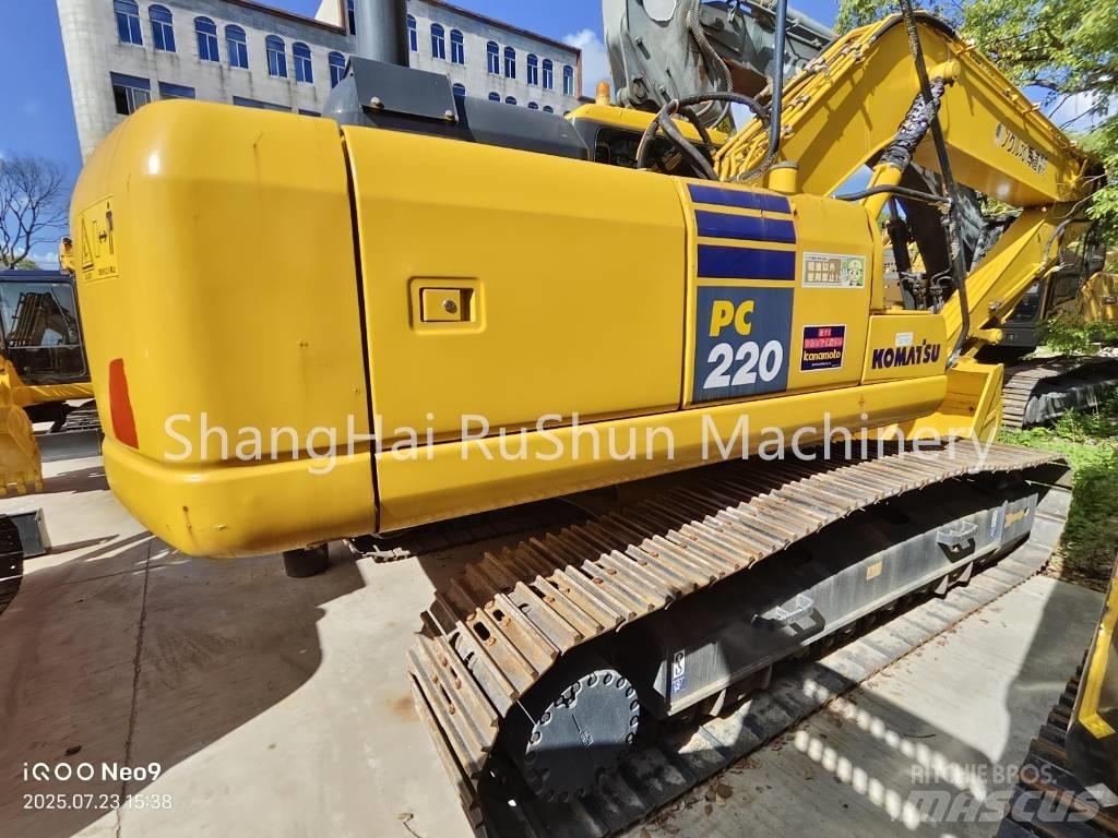 Komatsu 220-7 Crawler excavators