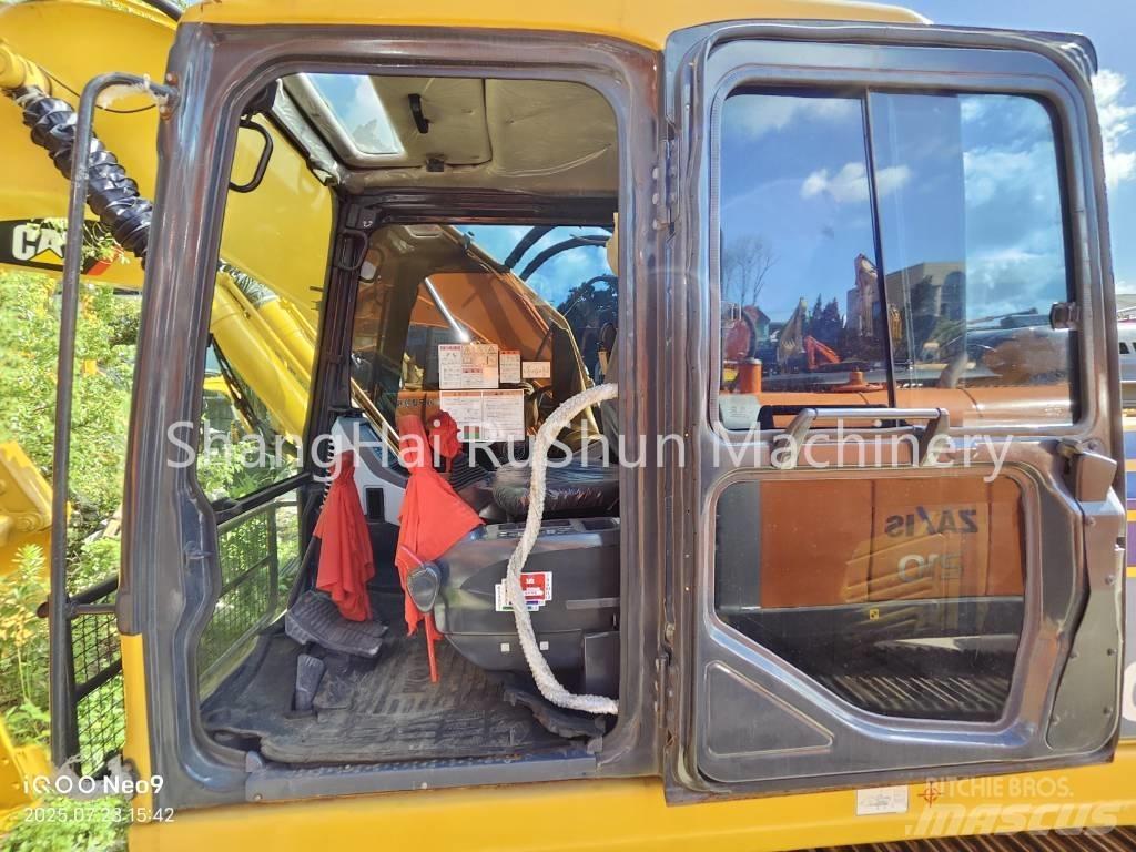 Komatsu 220-7 Crawler excavators