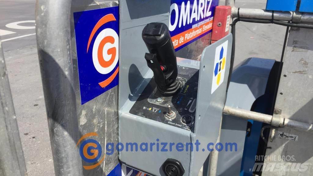 Genie GR 15 Used Personnel lifts and access elevators