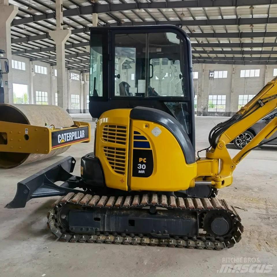 Komatsu PC30 Mini excavators < 7t (Mini diggers)