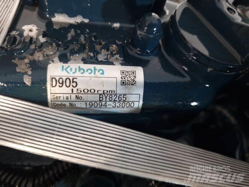 Kubota D905 Engines
