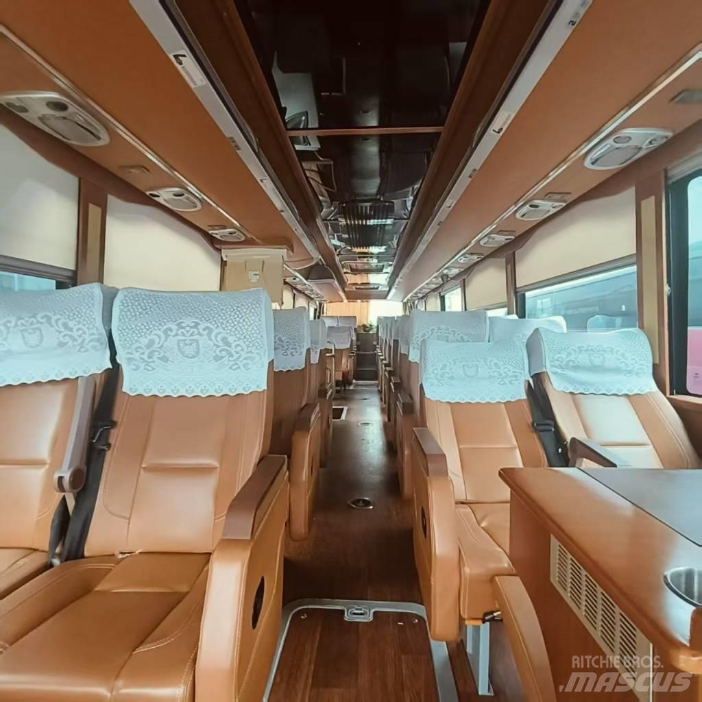Yutong ZK6122HQ5Y Coach