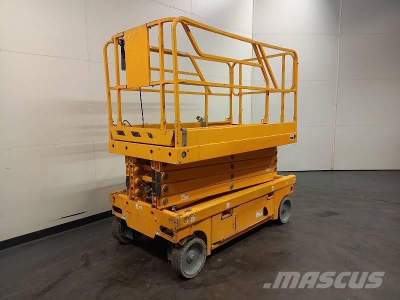 Haulotte Compact 12 Scissor lifts