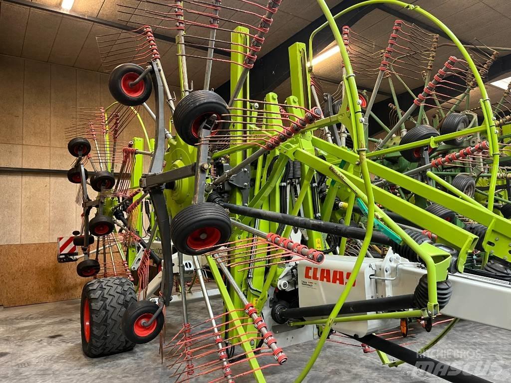 CLAAS Liner 4000 HHV Rakes and tedders