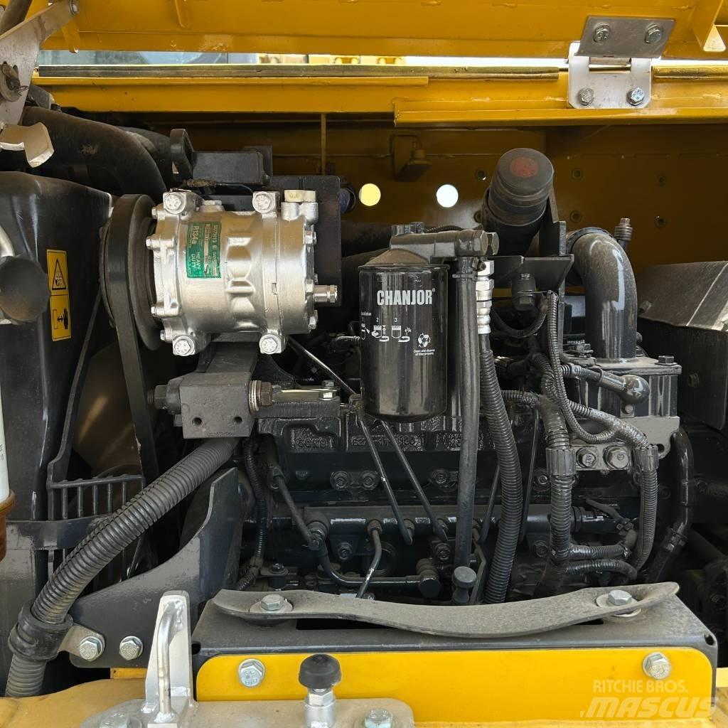 Komatsu 70-8 Crawler excavators