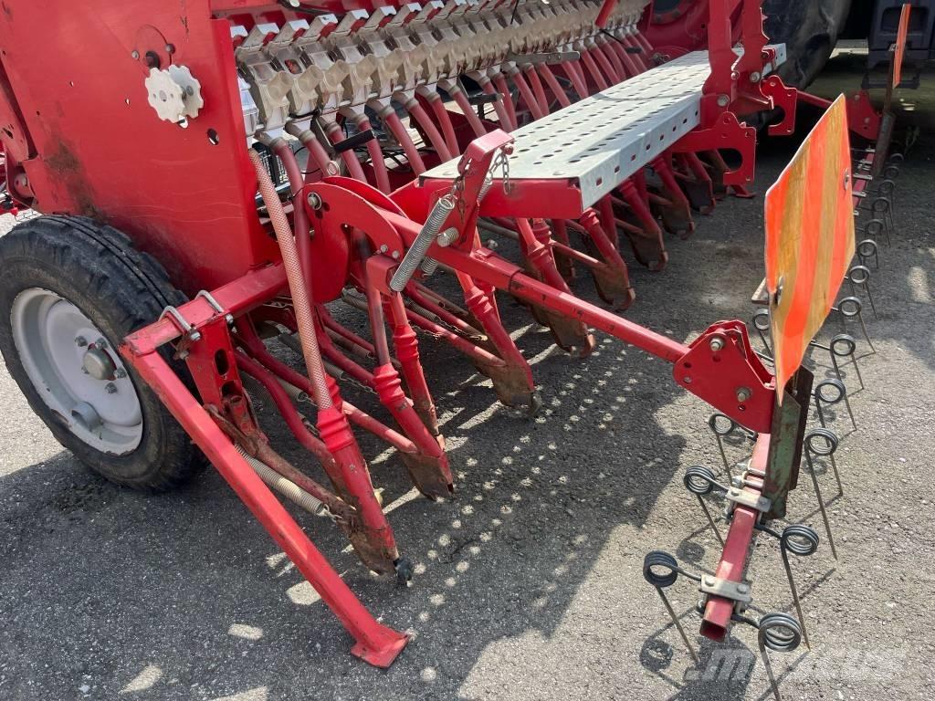 Accord M DRILL PRO Sowing machines