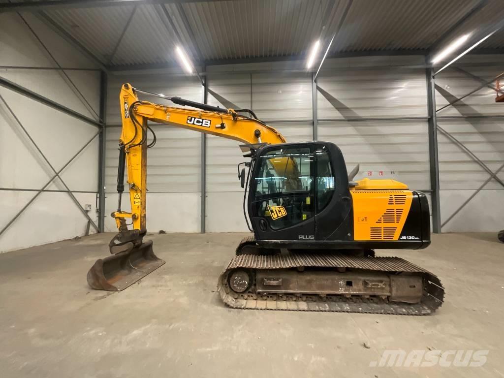 JCB JS 130 LC 4F Crawler excavators