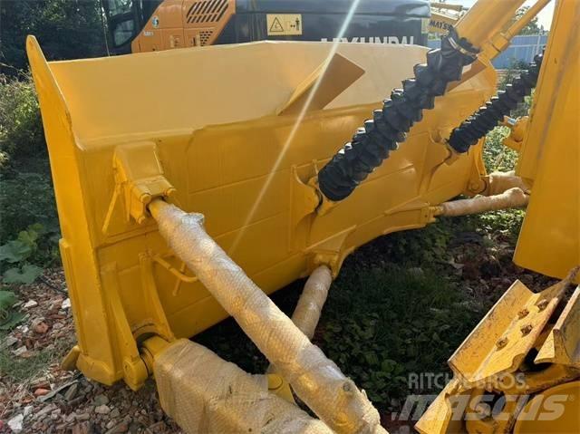 Komatsu D 85 Crawler dozers
