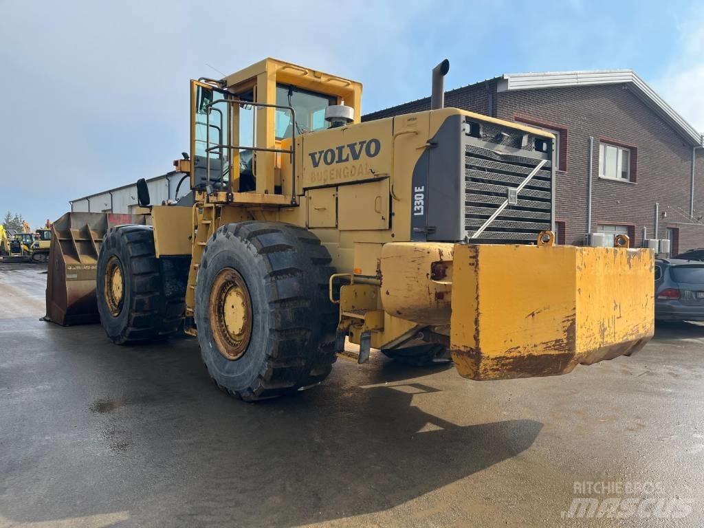 Volvo L 330 E Wheel loaders