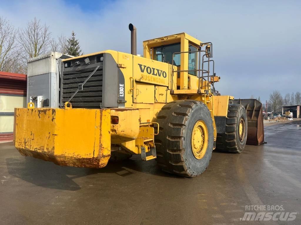 Volvo L 330 E Wheel loaders