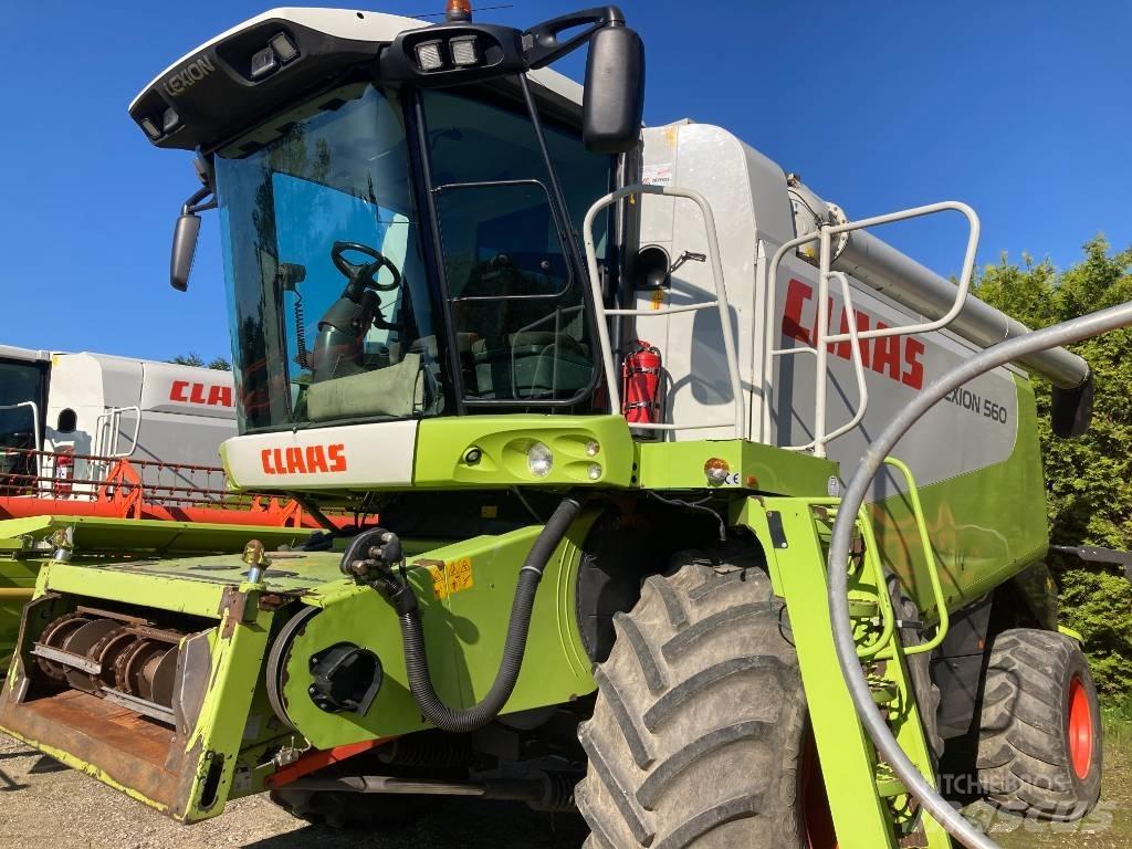 CLAAS LEXION 560 Combine harvesters