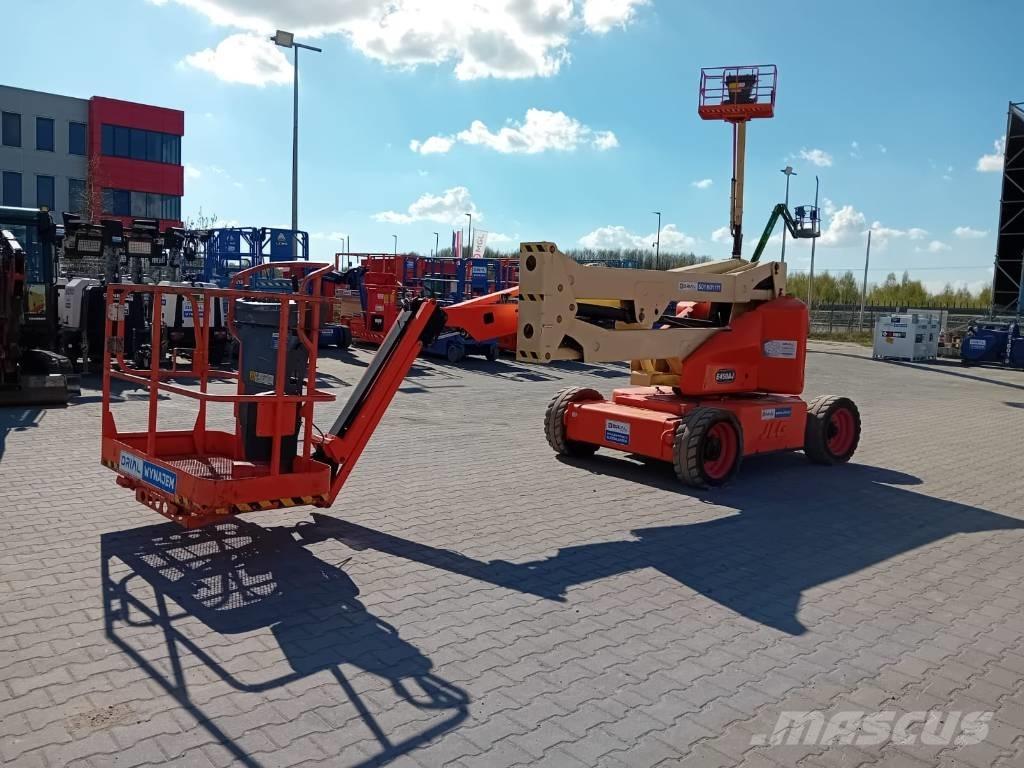 JLG E 450 AJ Articulated boom lifts