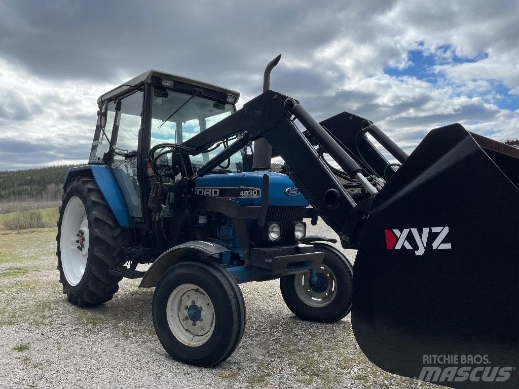 Ford 4830 Tractors