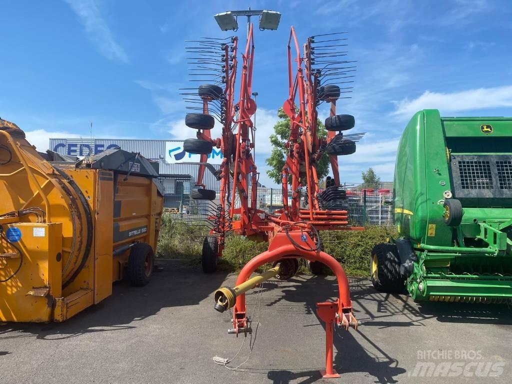 Kuhn GA 7501 Windrowers